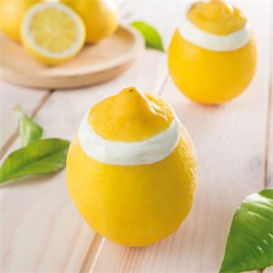 Lemon Sorbet in Lemon Skin (90g)